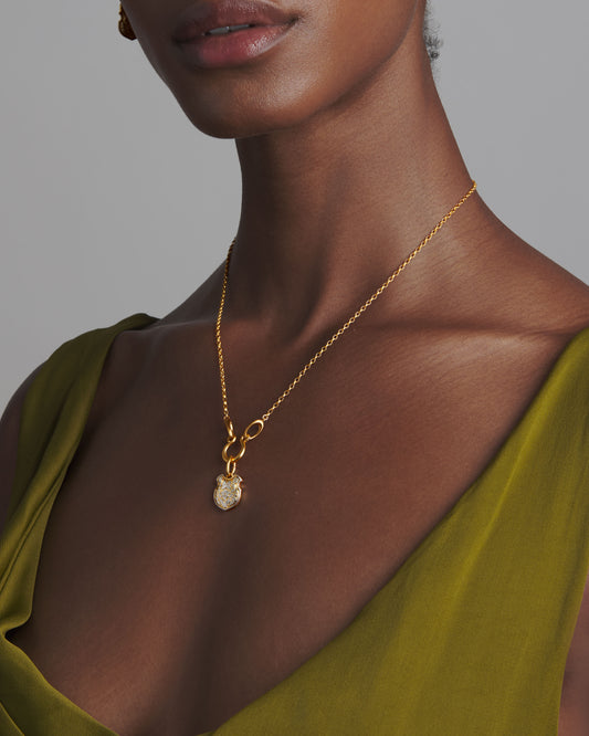 Crest of Ophelia Filigree Charm