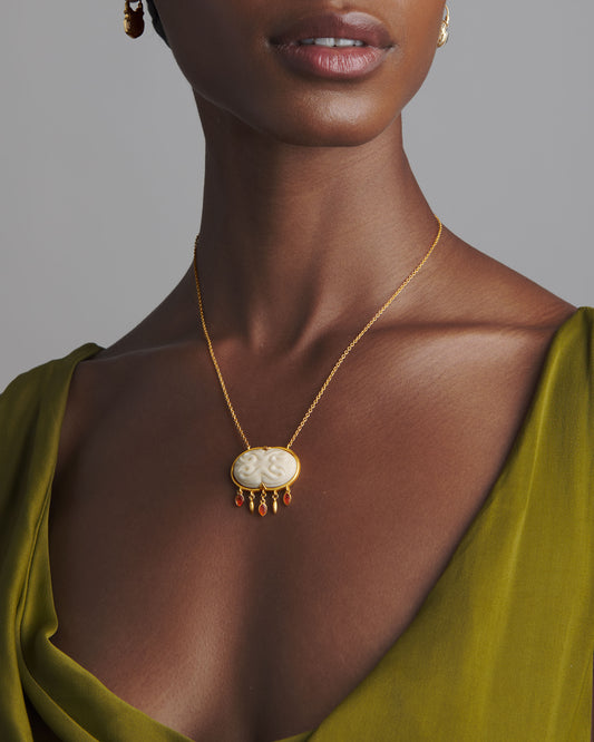 The Cinched Cameo Necklace